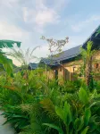 Rocky Mountain Ecolodge Hotels in Ninh Nhat
