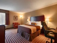 Days Inn & Suites by Wyndham Johnson City