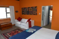 The Clarens Country House - parking