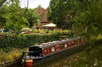 Woking West (A324) - Park Yeri
