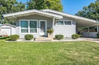 Newcastle Estate: 3 Bdrm Bungalow - North Side