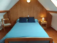 Stone House in Brittany near Sandy Beaches Hoteles en Landéda