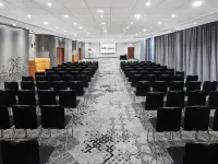 호텔 머큐어 포즈나뉴 센트럼