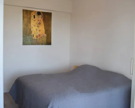 Apartment in Golfe Juan with Sea View Hotéis em Vallauris