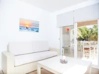Sun Of The Bay 3 (b3 - A3) - Apartment. Free Wifi - جاكوزي