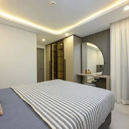 Ayaz Suites
