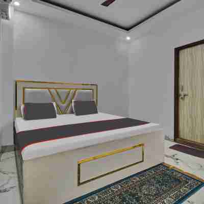 Hotel O by OYO Royal Paradise Rooms