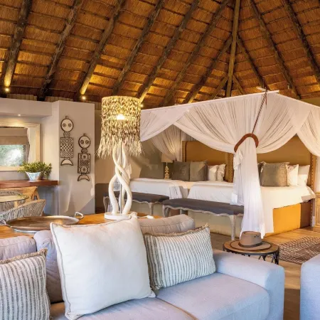 Karongwe - River Safari Lodge