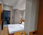 Hashtag Inn Opposite Sarusajai Stadium