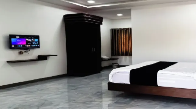 Discover Resorts Pali Hotels in 