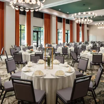 Embassy Suites by Hilton Chattanooga Downtown