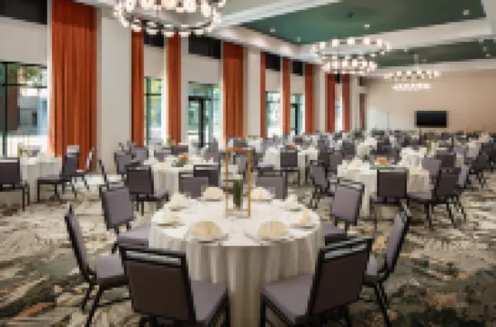 Embassy Suites by Hilton Chattanooga Downtown