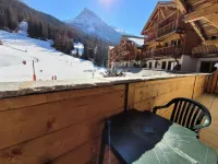 Apartment in Val-Cenis with Ski-in/Ski-Out