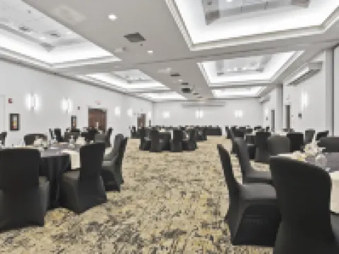 ดับเบิลทรีบายฮิลตัน โคลัมบัส โรงแรมในโคลัมบัส