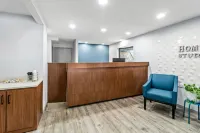 HomeTowne Studios Florence, KY-Cincinnati Airport