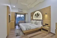 Hotel SR Laxmi Hotels in Anand