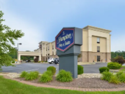 Hampton Inn & Suites St. Louis-Edwardsville Hotels in Glen Carbon