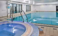 Holiday Inn TAUNTON M5, JCT.25 by IHG - Pools