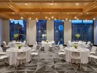 Le Méridien Columbus, the Joseph Hotels near Seventh Son Brewing Co.