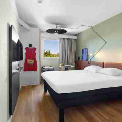 Ibis Auch Rooms