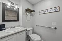 "Magnolia" Cottage Reidsville Georgia