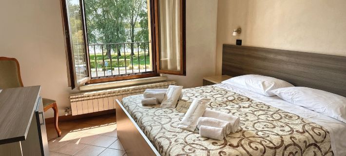 Residenza Bibiena - Lake View - Hotel a Mantova