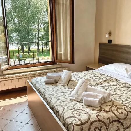 Residenza Bibiena - Lake View -