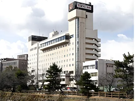 Smile Hotel Wakayama Отели рядом со станцией JR Kimiidera Station