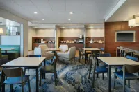Fairfield Inn & Suites Lincoln Southeast