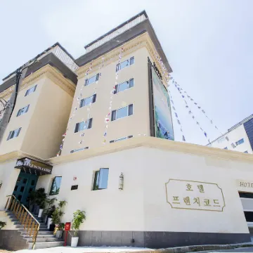 Ulsan Ilsan French Code Hotels near Yeomposan Mountain