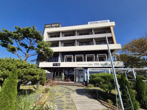 Taean (Kkotji) Del Mar Hotels in Taean-gun