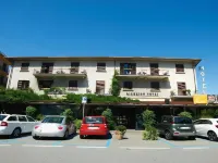 Hotel Giardino Hotel a Oleggio Castello