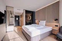 4K - balcony