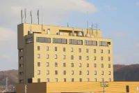 Shizunai Eclipse Hotel - parking