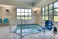 Best Western Plus Saint Peter Hotels in Le Sueur County