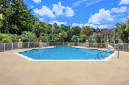 Comfort Inn & Suites Walterboro I-95