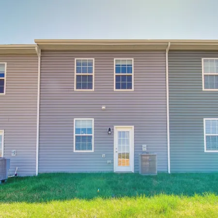 Charming Townhome < 1 Mi to Zoo & Luray Caverns!