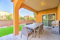 Updated ABQ Getaway Walk to Netflix Studios! - Bungalow
