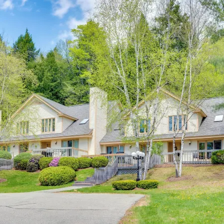 Charming Jackson Mountain Retreat on Golf Course!