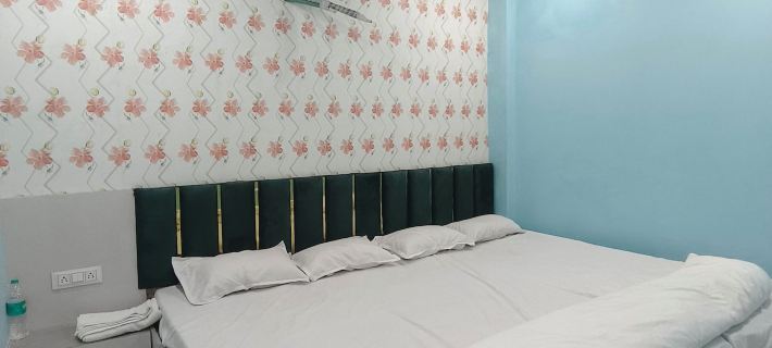 Shree Gora Parvati Stay Hotels in Ujjain