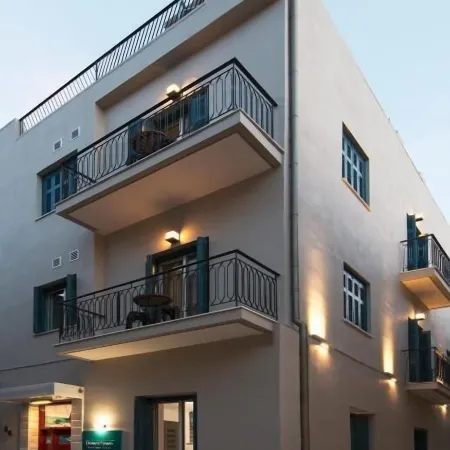 DownTown Hotel