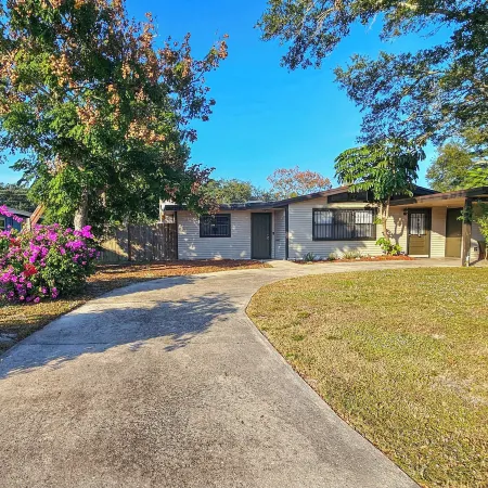 2 Mi to Cocoa Riverfront Park: Home w/ Patio!
