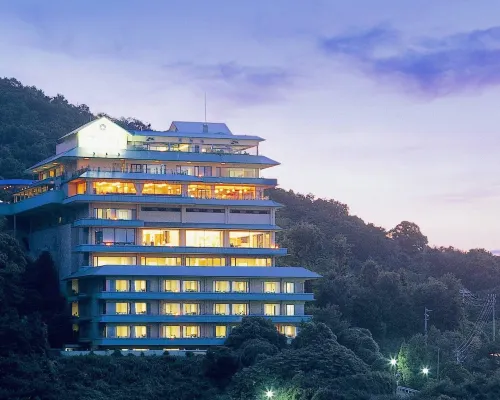 คิโยมิ ซันโซ ฮานะจุคไค โรงแรมใกล้สถานีโคไซ