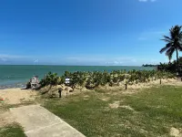 Ocean view penthouse, beach access. Beautiful private rooftop apartment - Apartments