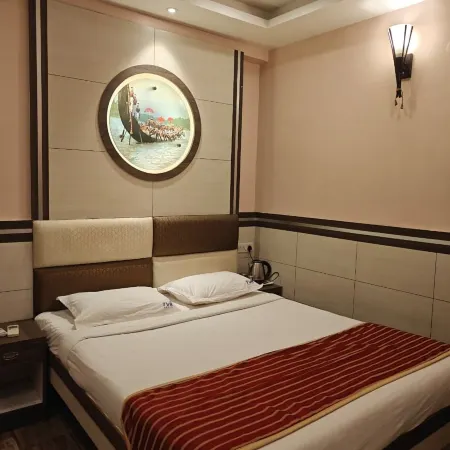 Hotel Tvk Regency Отели в г. Тирунелвели