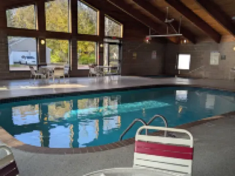 AmericInn by Wyndham St. Peter Hotels in Nicollet County