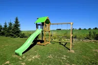 Beautiful, Luxury Home with Sauna, Hot Tub, Private Bathrooms