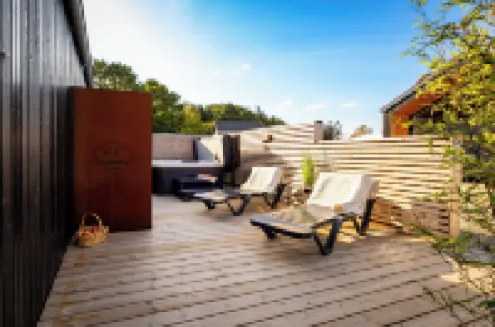 รีเบ แคมปิ้ง โรงแรมใน