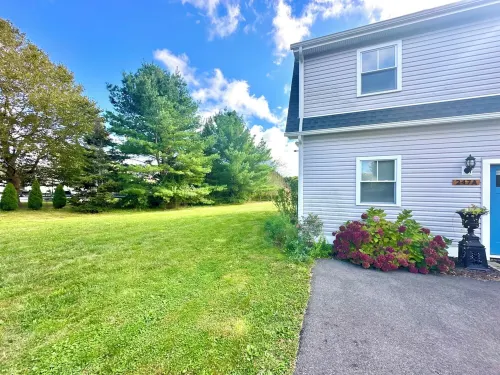 Tradewind Haven - New 4-Bed Townhouse Near Newport