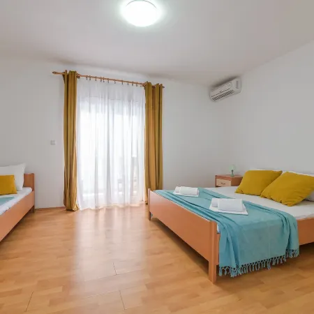 Apartments Ena
